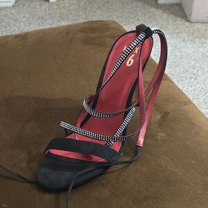 Mix No. 6 Black and Red Heels with Medium Slingback